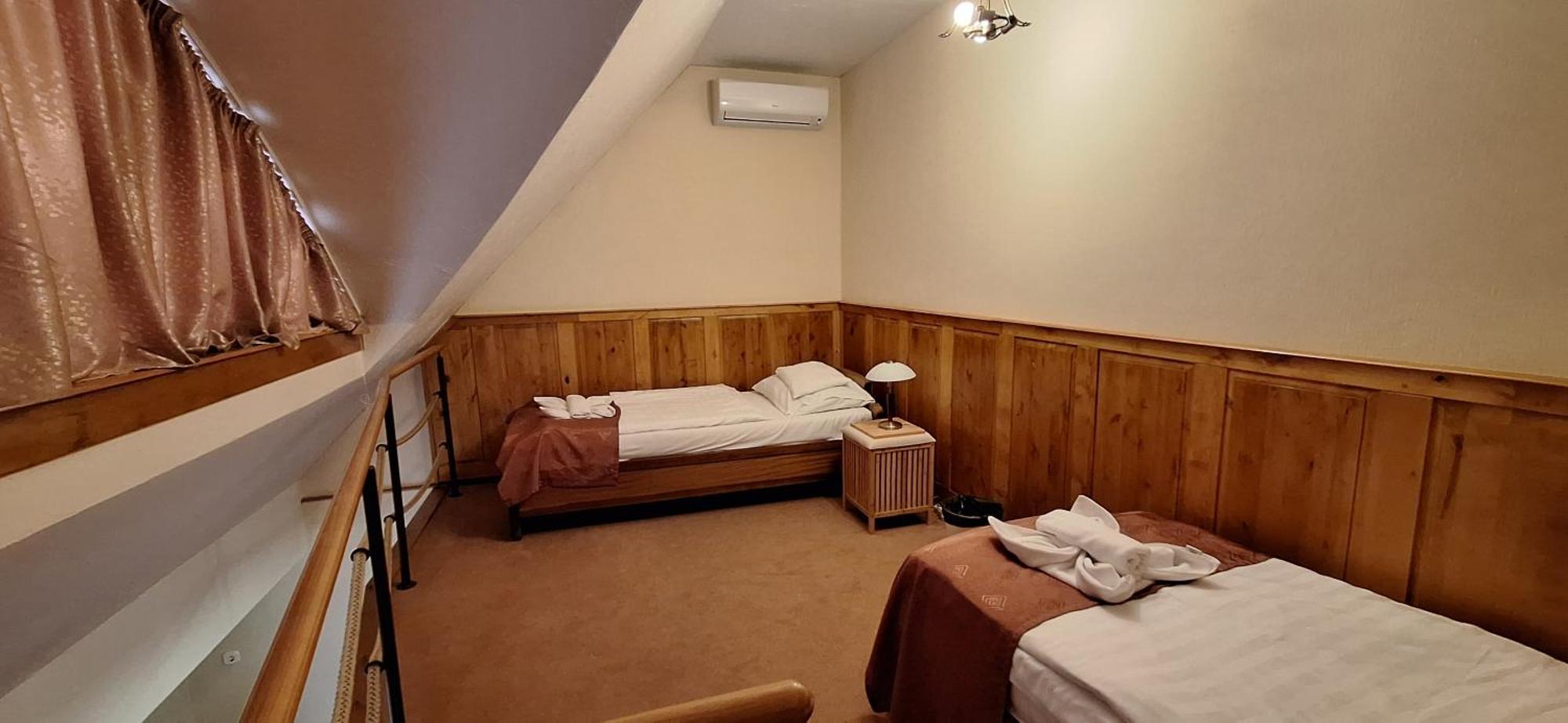 Atryum Hotel Szolnok Zewnętrze zdjęcie