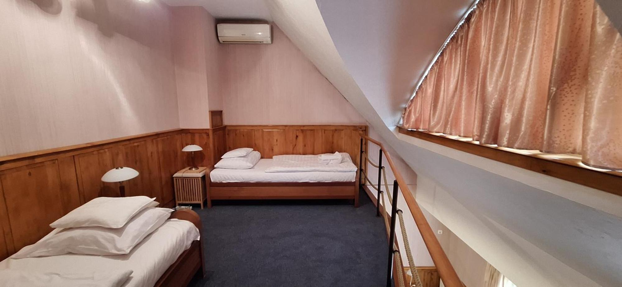 Atryum Hotel Szolnok Zewnętrze zdjęcie