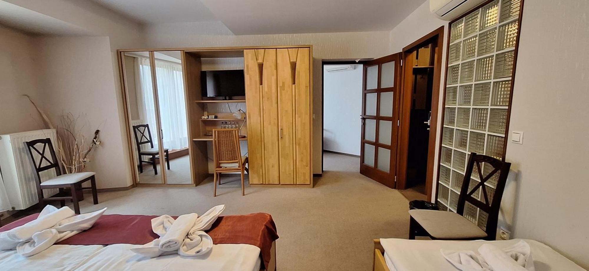 Atryum Hotel Szolnok Zewnętrze zdjęcie