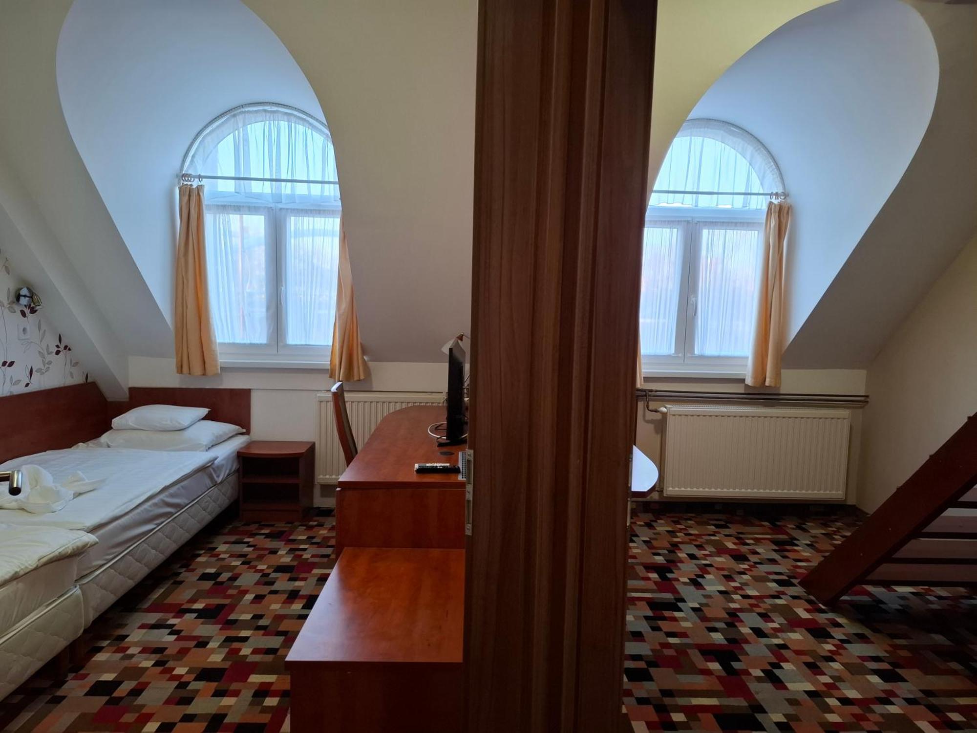 Atryum Hotel Szolnok Zewnętrze zdjęcie